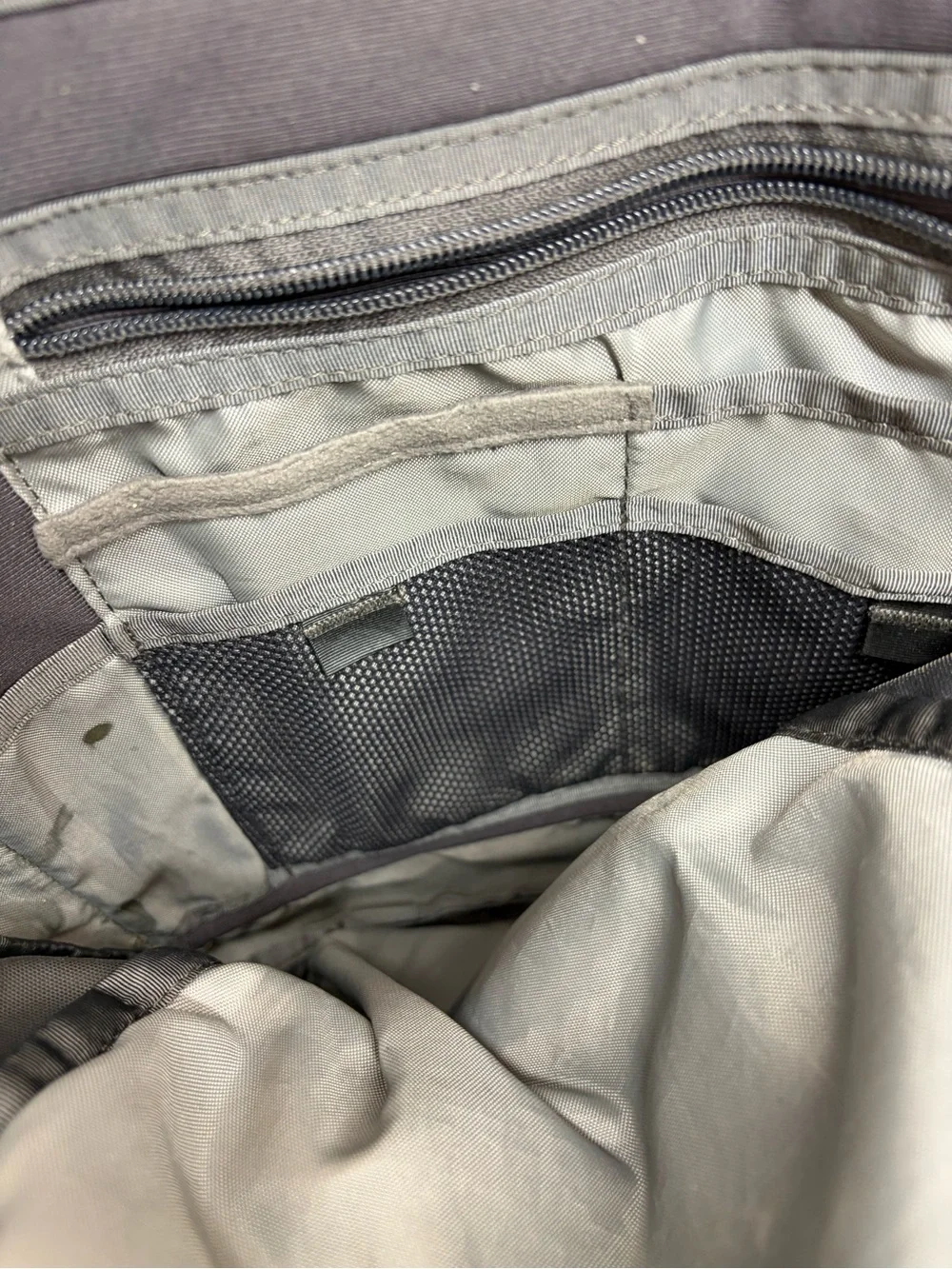 The North Face Borealis Backpack Black Blue FlexVent Laptop School Travel 28L